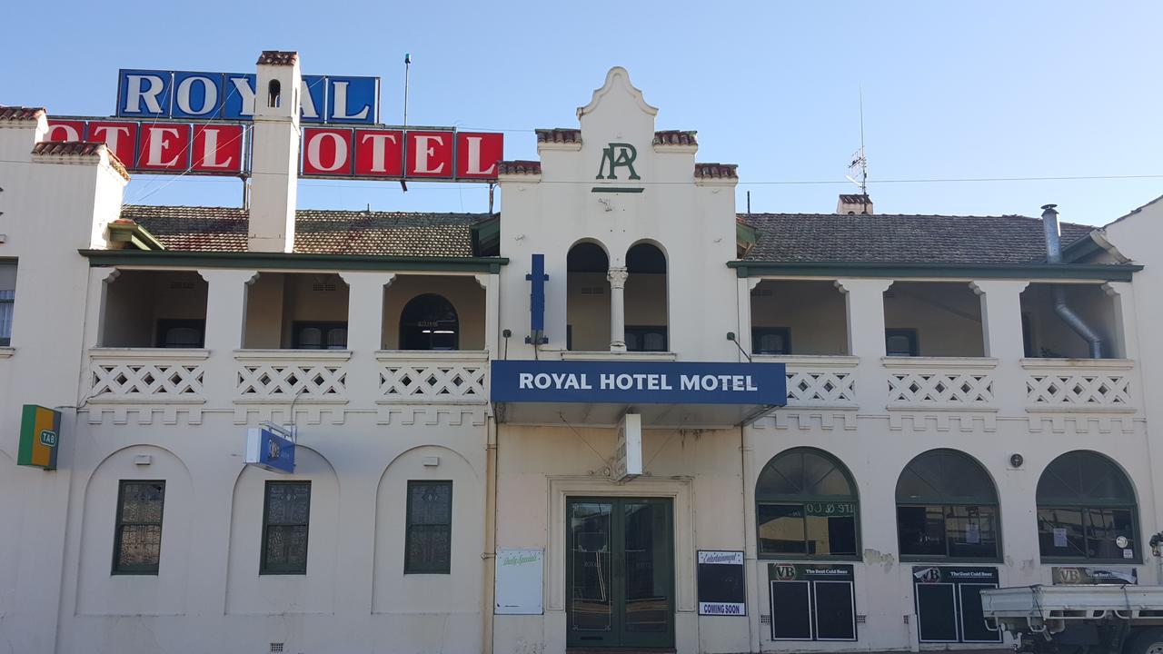 Royal Motel เทนเทอร์ฟิลด์ ภายนอก รูปภาพ